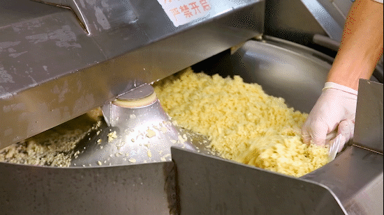 蒜香腸加工